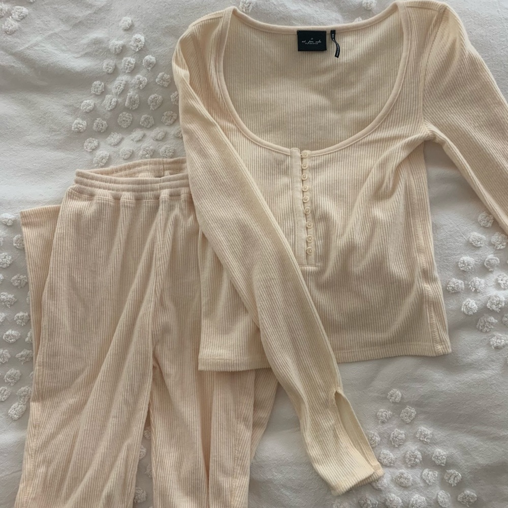 Urban outfitters lounge set